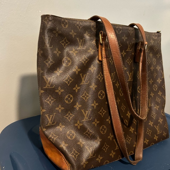 Authentic Cabas Mezzo Louis Vuitton Tote Bag - Picture 9 of 11